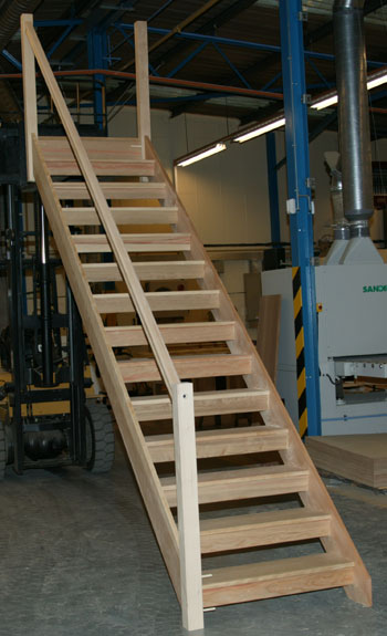 Traditional Parana Pine Openplan Staircase